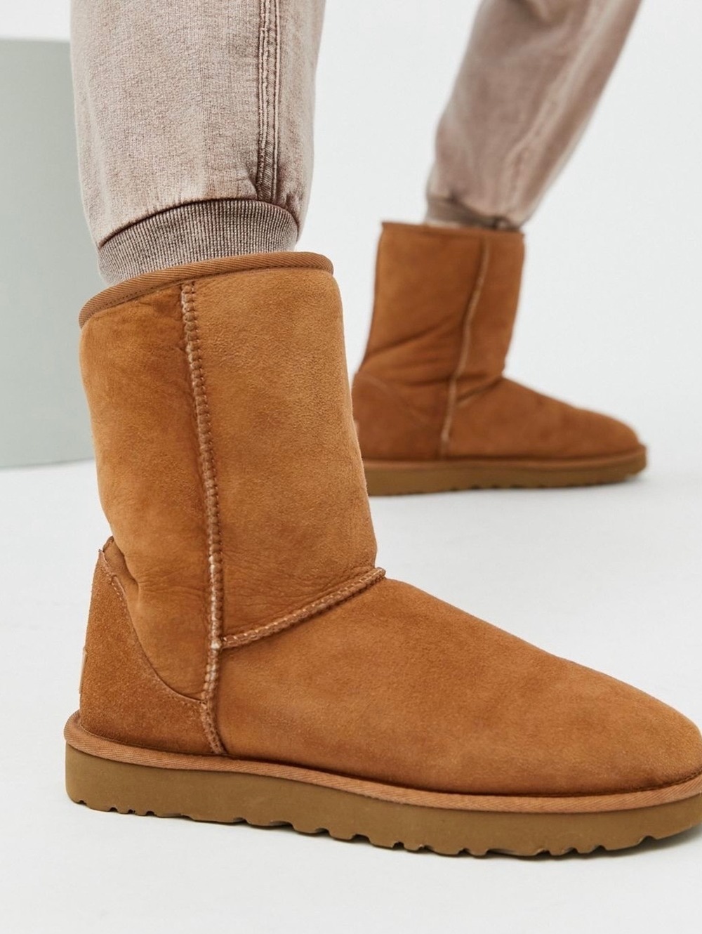 UGG Classic II Chestnut Suede Sheepskin Mid Calf Boots Women’s Size 7